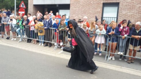 2019-07-28 00:00:00 - Heksen zetten Beselare op z'n kop