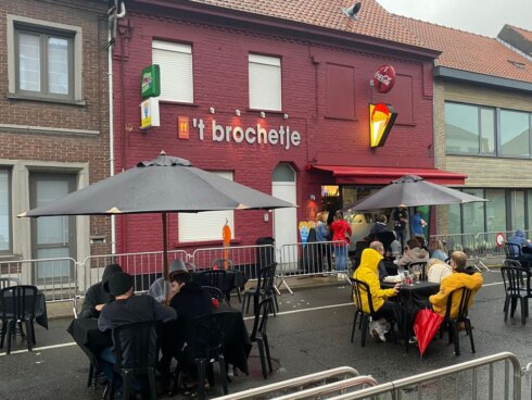 2020-07-05 00:00:00 - 't Brochetje in Emelgem opnieuw beste frituur van Vlaanderen
