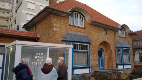2020-12-22 00:00:00 - 10 hedendaagse kunstenaars stellen tentoon in Westende