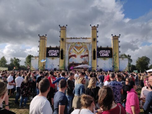 2021-08-29 00:00:00 - Land of Love Torhout: de 'wedergeboorte' van het festival