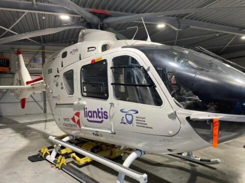2022-02-21 00:00:00 - AZ Sint-Jan stelt nieuwe MUG-heli voor
