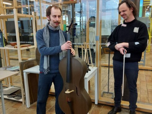 2022-02-21 00:00:00 - Van vlasvezel tot cello
