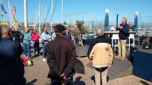 2022-05-08 00:00:00 - Protest tegen zeeboerderij van Colruyt in Nieuwpoort