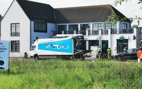 2022-05-11 00:00:00 - Gasontploffing in Deerlijk: één dodelijk slachtoffer en een zwaargewonde