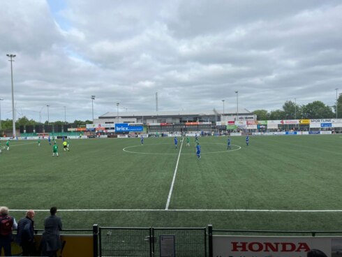 2022-05-26 00:00:00 - SV Rumbeke promoveert naar 3de amateur na 2-1-winst tegen Linden