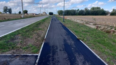 2022-09-19 00:00:00 - Fietssnelweg F35 nu compleet: laatste stuk tussen Diksmuide en Veurne afgewerkt