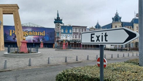 2023-03-21 00:00:00 - Het succesverhaal van Plopsaland, maar tegen welke prijs?