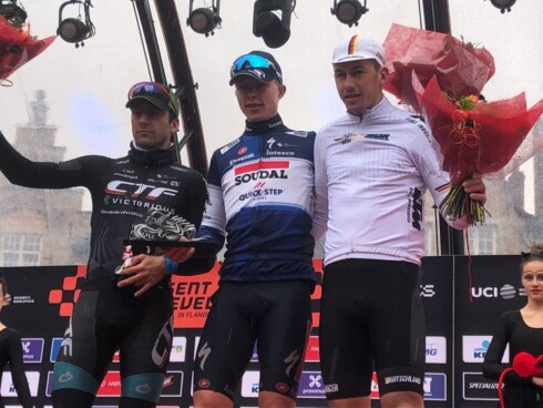 2023-03-26 00:00:00 - Gil Gelders wint solo in de Kattekoers