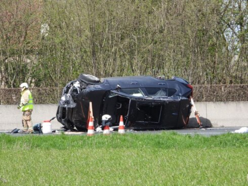 2023-04-16 00:00:00 - E403 in Ruddervoorde uur afgesloten na zwaar ongeval