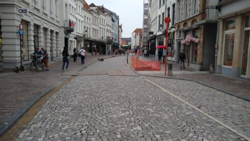2023-06-18 00:00:00 - Tienermeisje bewusteloos na vechtpartij in Brugge
