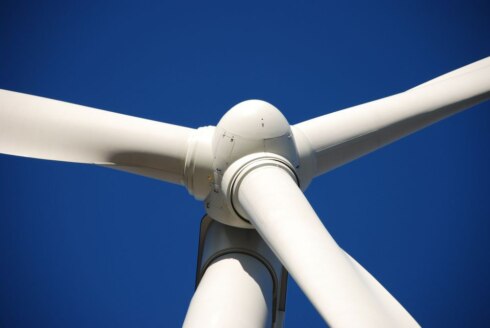 2016-09-17 00:00:00 - Eerste windmolen in Singapore komt uit Harelbeke