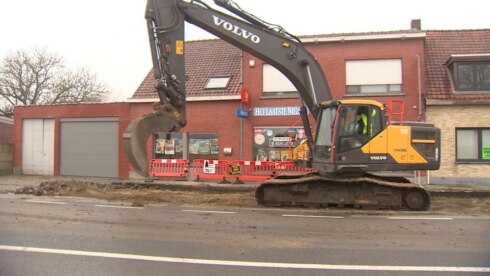 2017-12-07 00:00:00 - Getroffen krantenwinkel sluit nu definitief