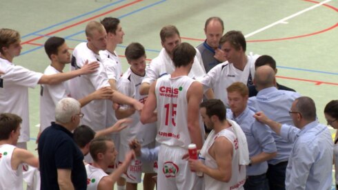 2016-10-23 00:00:00 - Waregem wint West-Vlaams duel van Ieper