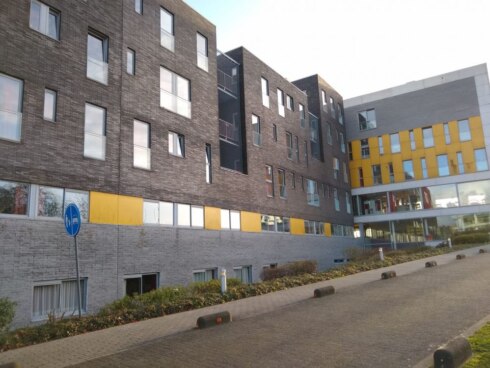 2020-11-03 00:00:00 - Woonzorgcentrum snelt ziekenhuis te hulp