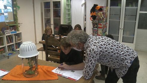 2020-10-30 00:00:00 - Meester Koen, na 20 jaar weer voor de klas