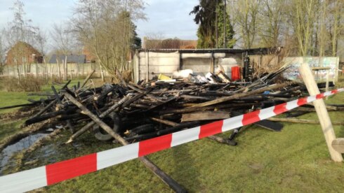 2021-02-23 00:00:00 - Bergruimte park Zoeber gaat in de vlammen op