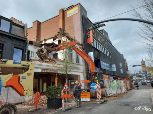2022-04-05 00:00:00 - Sloop bekende Zuidpand in Roeselare bekend