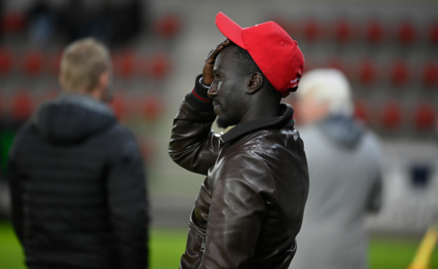 2022-10-09 00:00:00 - Waregem-icoon Franky Dekenne: 'Als er niets gebeurt, zakt Zulte Waregem'