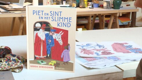 2018-10-11 00:00:00 - Boek met blanke 'zwarte piet'