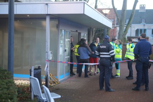2020-01-19 00:00:00 - Zwembad Wevelgem ontruimd door chloorlek
