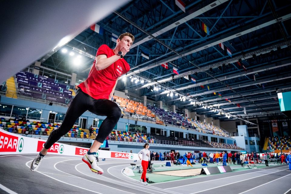 2023-03-03 00:00:00 - Alexander Doom en Helena Ponette uitstekend begonnen op EK indooratletiek - belgaimage-61251026_0.jpg