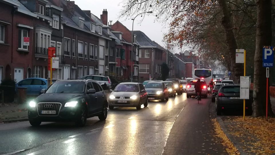 2019-12-05 00:00:00 - Kluifrotonde verdwijnt, verkeershinder voorlopig beperkt - ec8ca54e-23a7-4639-bf71-12a366612ffd.jpg