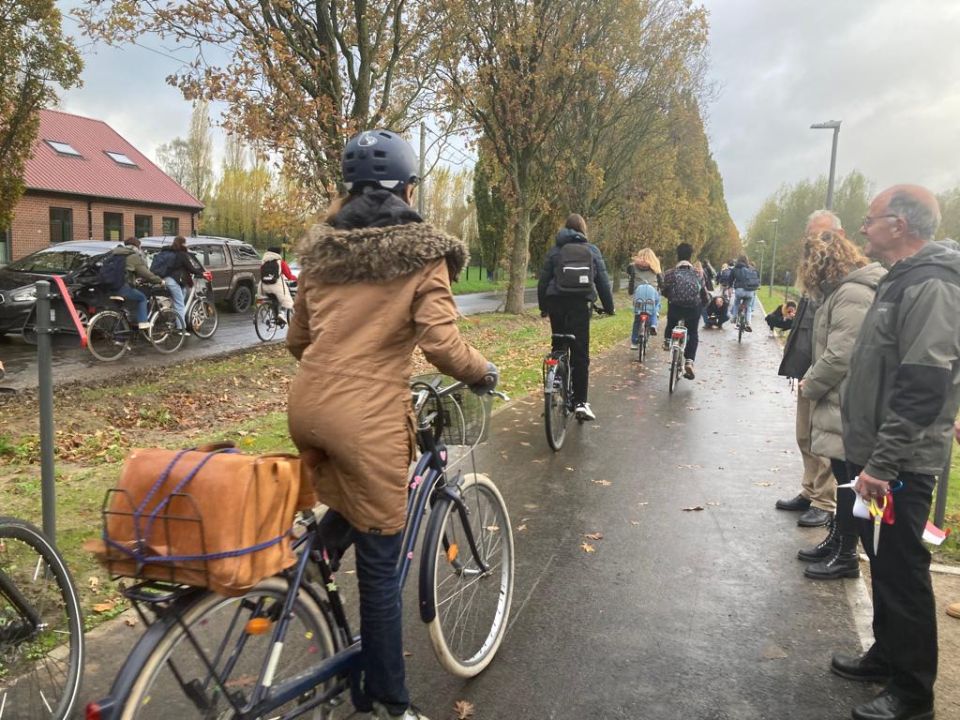 2022-11-16 00:00:00 - Nieuw vrijliggend fietspad in Don Boscolaan klaar - fietspad2_2.jpg