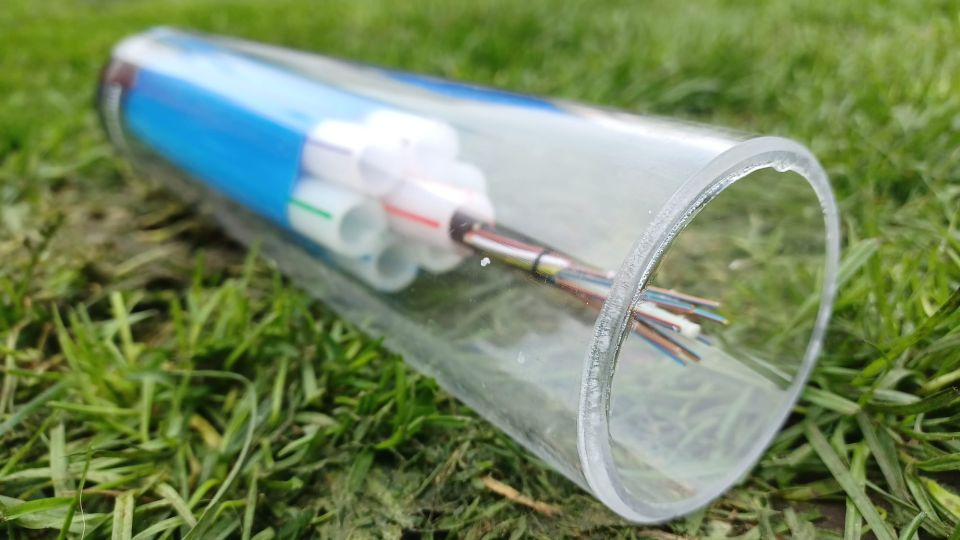 2022-10-07 00:00:00 - Blankenberge krijgt eerst glasvezelnetwerk - glasvezel2.jpg