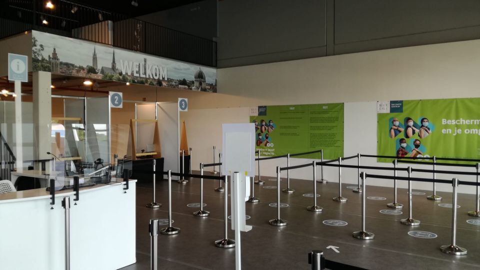 2021-09-13 00:00:00 - Vaccinatiecentrum Daverlo Brugge verhuist naar B-Park - whatsapp_image_2021-09-13_at_15.47.14.jpeg
